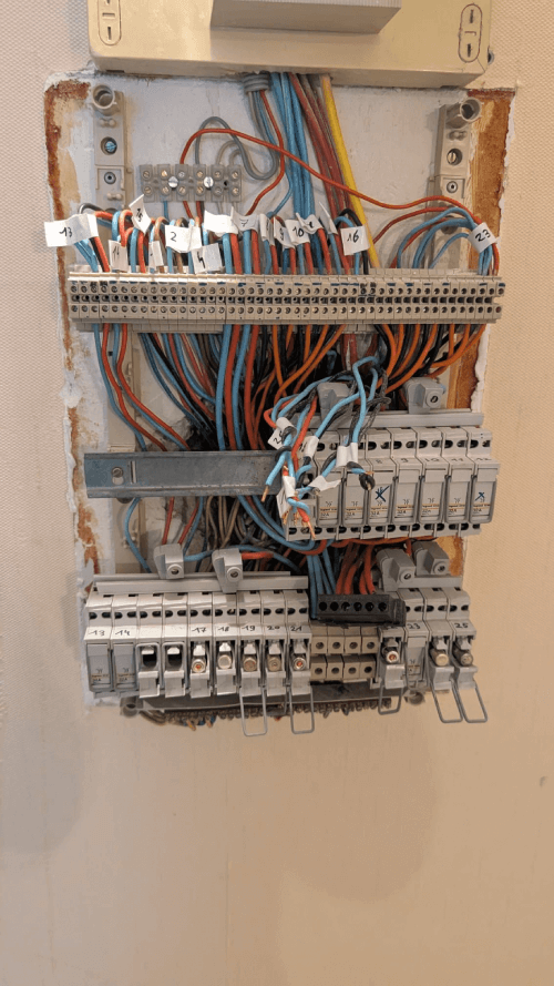 Rénovation électrique : Parfois, la meilleure façon d'avancer, c'est de tout démolir