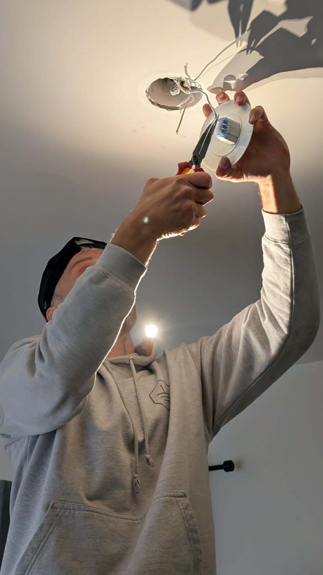 Raccordement électrique ventilateur de plafond CREATE